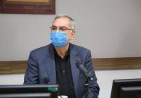 اولویت نخست دولت مهار کرونا و تأمین واکسن است