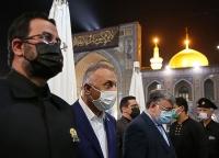 نخست وزیر عراق در دومین روز سفر خود به ایران به زیارت حرم مطهر امام رضا (ع) رفت