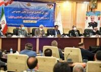  خاندوزی: برنامه دولت برای حذف ارز ۴۲۰۰ تومانی/ چاره‌ای جز حرکت به سمت پلکانی شدن بودجه نداریم