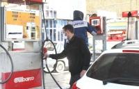 میانگین توزیع روزانه ۱۱۱ میلیون لیتر بنزین در کشور در تعطیلات شروع سال ۱۴۰۱