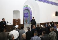  مسلمانان باید همدل و متحد باشند