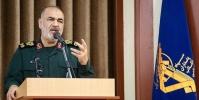 سرلشکر سلامی: مراقب رفتارتان باشید و رسانه‌هایتان را کنترل کنید