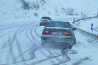 بارش برف و باران در محورهای ۹ استان/ وضعیت آزادراه تهران-شمال