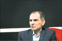 کامران ندری: بانک مرکزی استقلال لازم را برای تمرکز بر بازار ارز ندارد