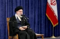 جمعی از مسئولان نظام با رهبر انقلاب دیدار می‌کنند