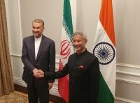 وزرای خارجه ایران و هند در حاشیه اجلاس بریکس دیدار و گفتگو کردند
