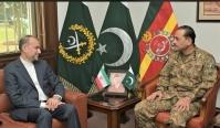 ایران و پاکستان بر افزایش همکاری‌های نظامی و امنیتی توافق کردند